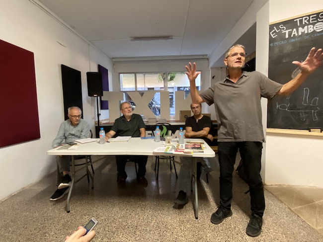 Presentacio de Vallesos a La Flama Cerdanyola