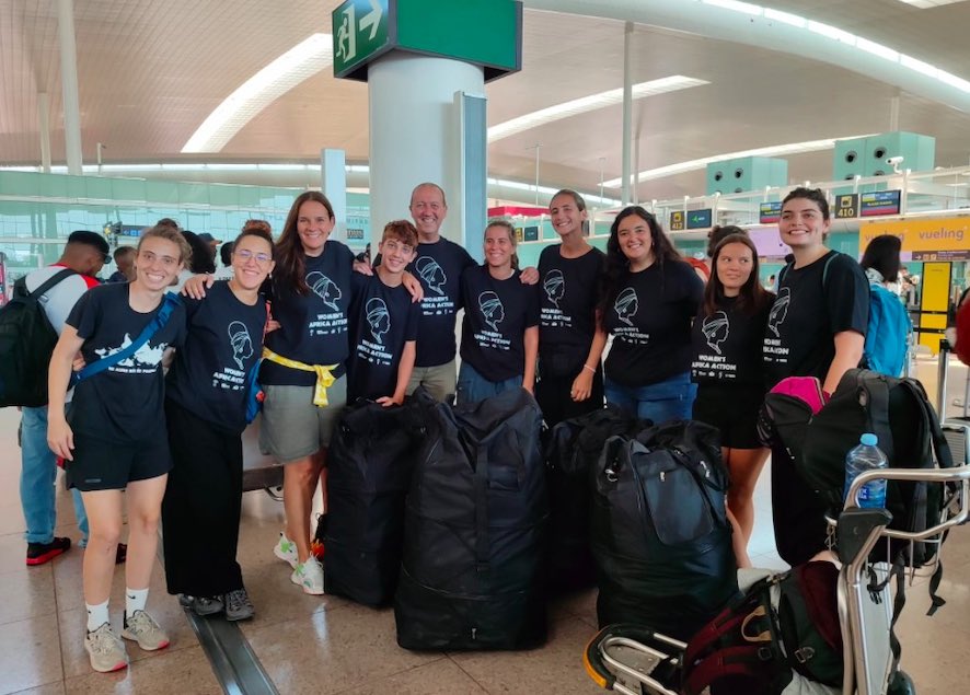 Marta Mira i l'historiador de Cerdanyola Josep Lluís Negreira, amb l'expedició